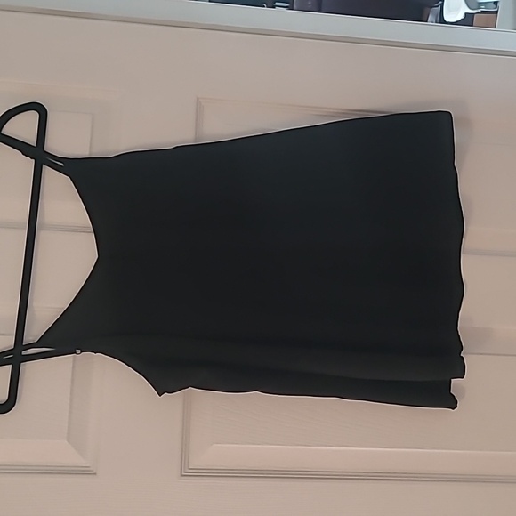 Torrid Tank - Picture 1 of 4